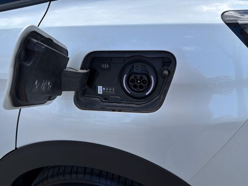 Peugeot 3008 3008 1.6 hybrid phev GT Pack 225cv e-eat8