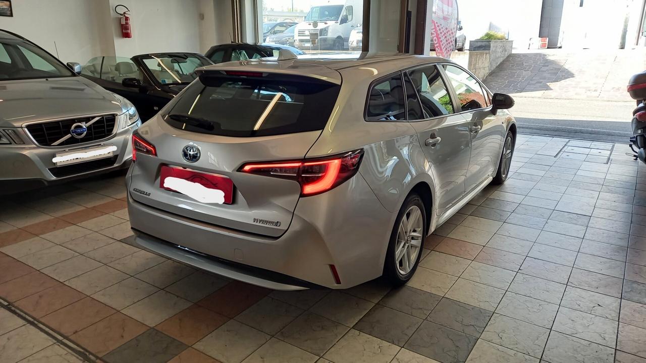 Toyota Corolla Touring Sports 1.8 Hybrid Business