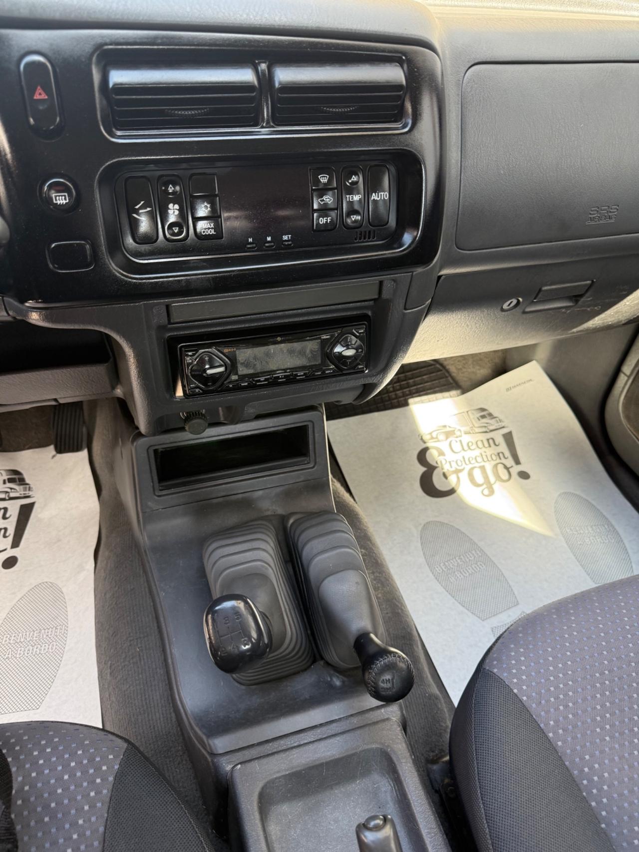 Mitsubishi L200 2.5 TDI 4WD Club Cab Pick-up GLS