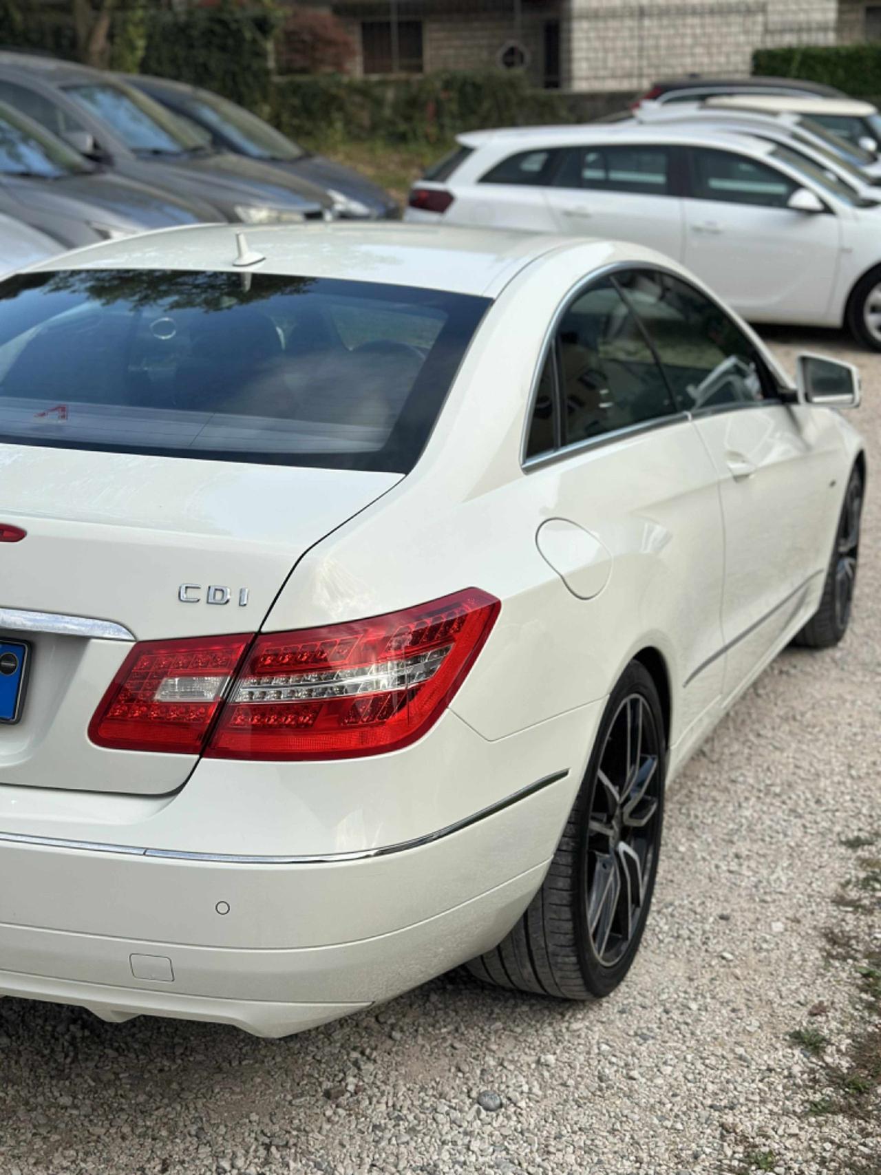 Mercedes-benz E 250 CDI FULLOPT UNICOPR KMCERT