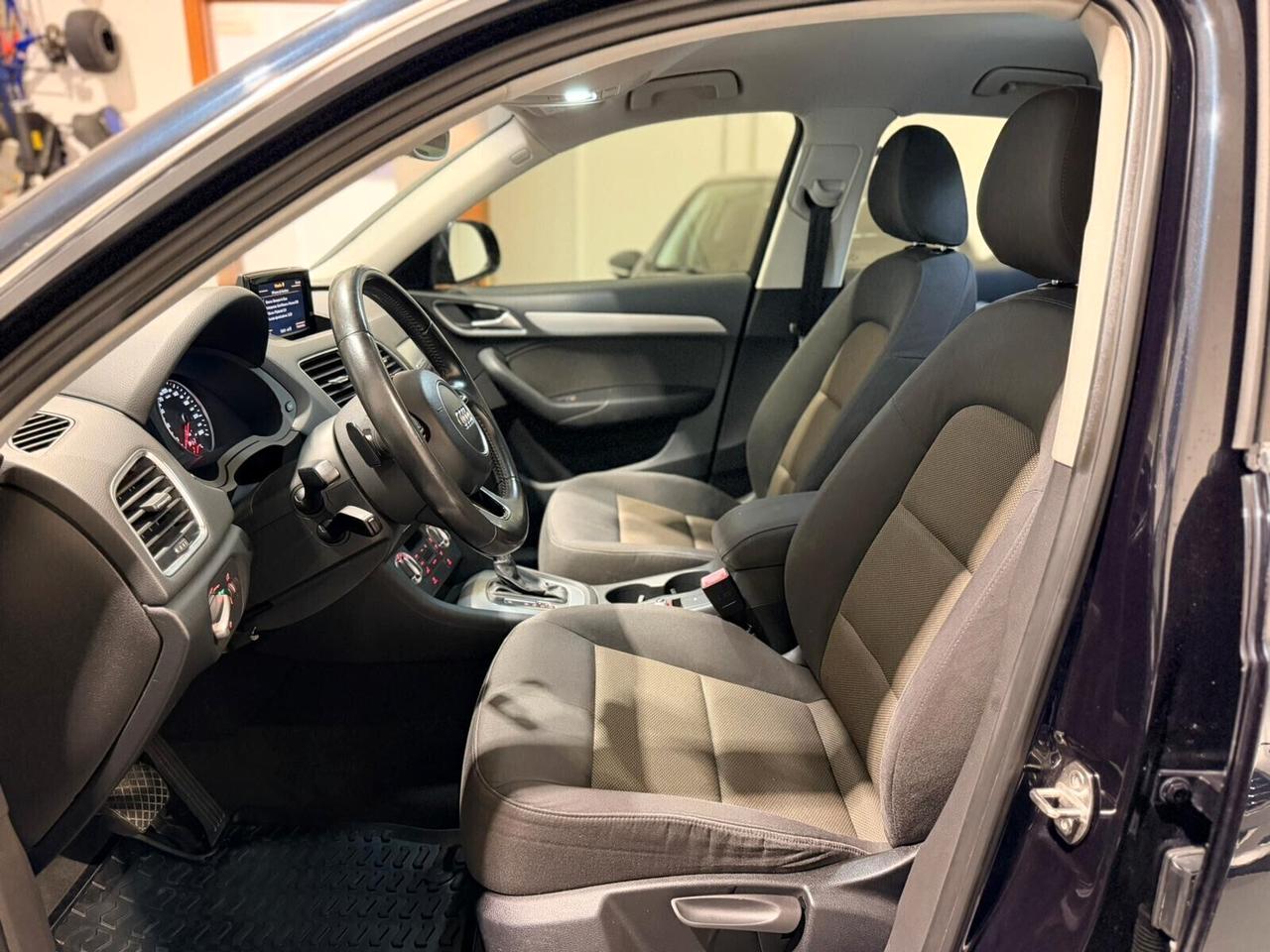 Audi Q3 2.0 TDI 177 CV quattro S tronic Line Edition