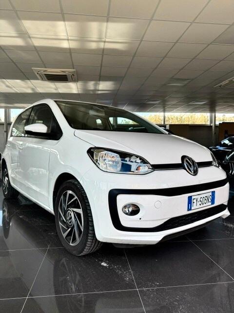 VOLKSWAGEN up! 1.0 5p. move up! BlueMotion Tech...