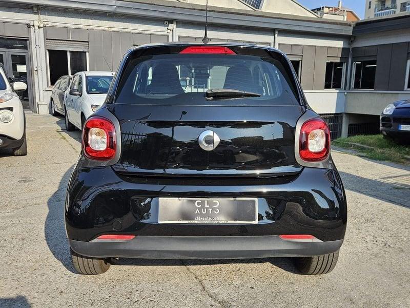 smart forfour 60 1.0 45kW Black Passion