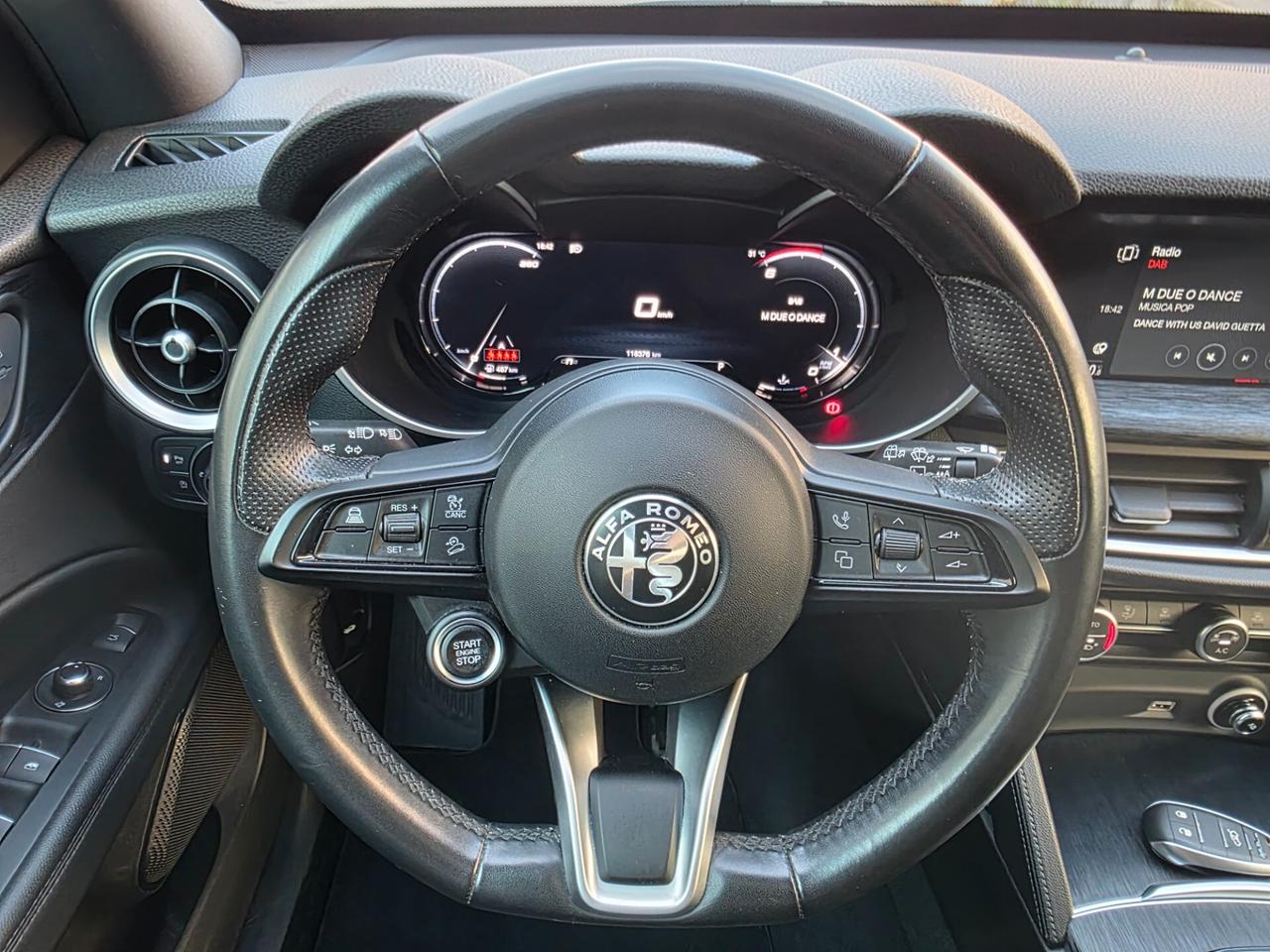 Alfa Romeo Stelvio 2.2 Turbodiesel 210 CV AT8 Q4 Super