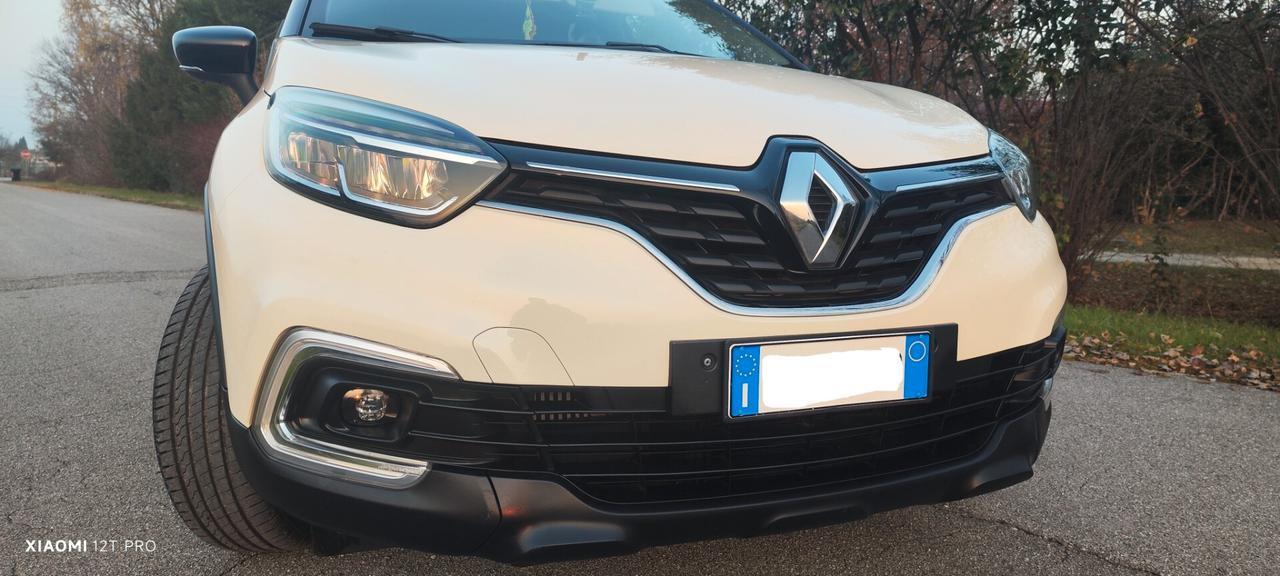 Renault CAPTUR 1000cc 90CV (NEOPATENTATI)
