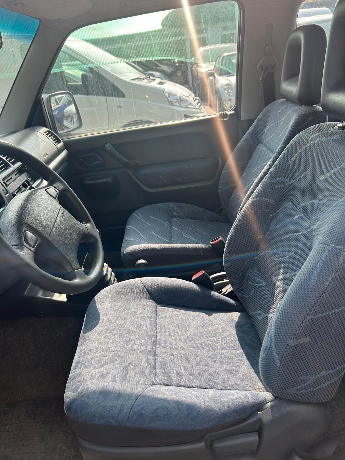Suzuki Jimny 1.3i 16V cat 4WD JLX Mode Unico Proprietario