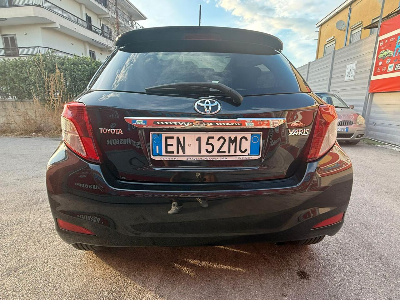 Toyota Yaris 1.4 90cv 5 porte Lounge - 2012