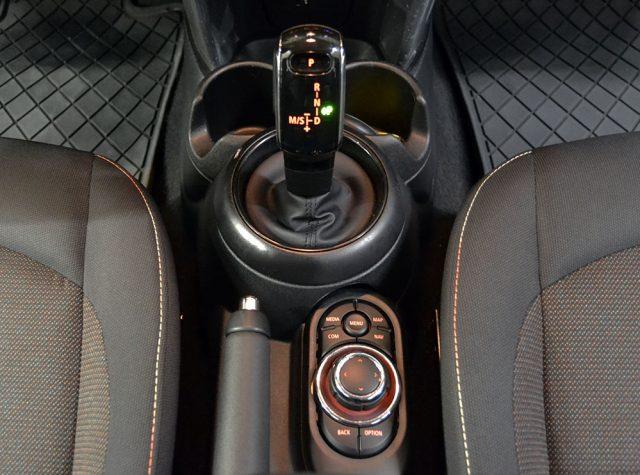 MINI One 1.5 Camden 5 porte Automatica Ok Neopatentati **