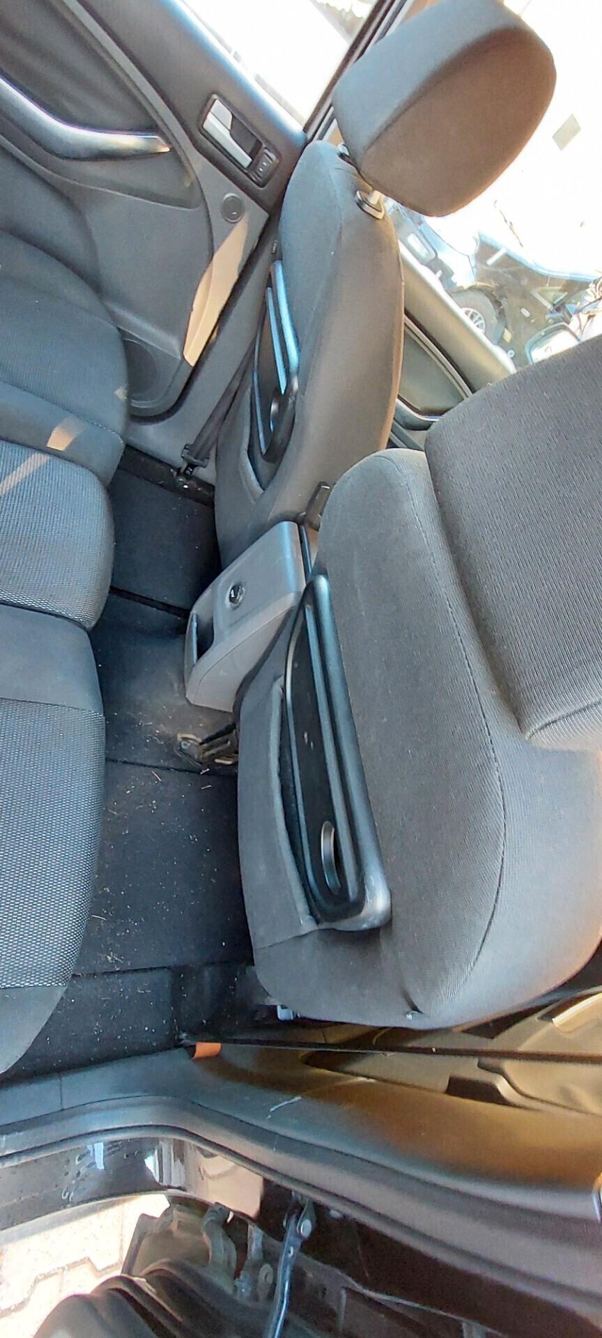 C-MAX 1,6 DIESEL 110 CV GOMME NUOVE SENSORI FARI A LED MOTORE PERFETTO REVISIONE 2027