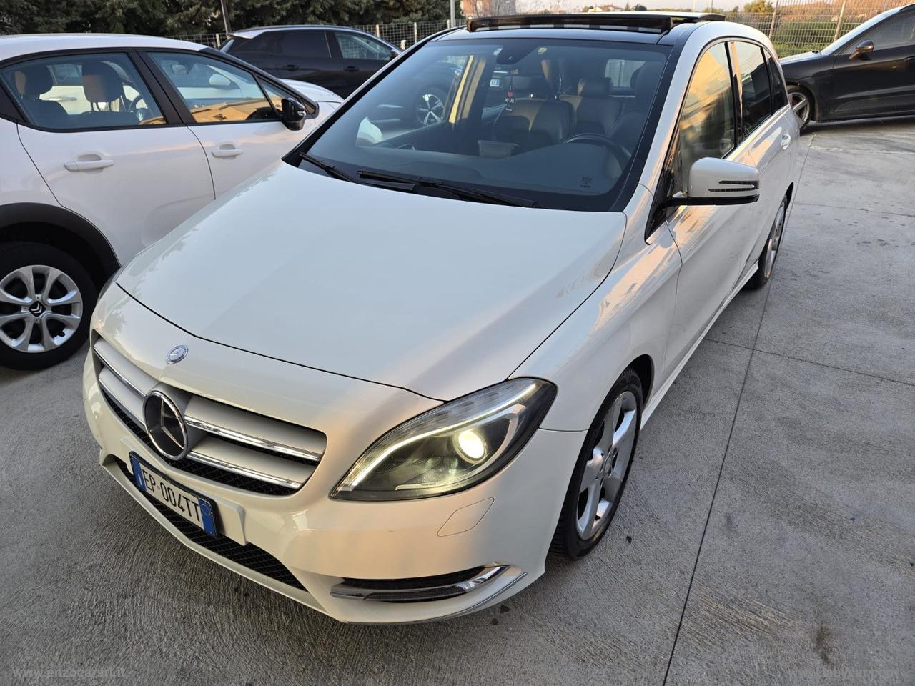 MERCEDES-BENZ B 180 CDI BlueEFFICIENCY Premium TETTO APRIBILE