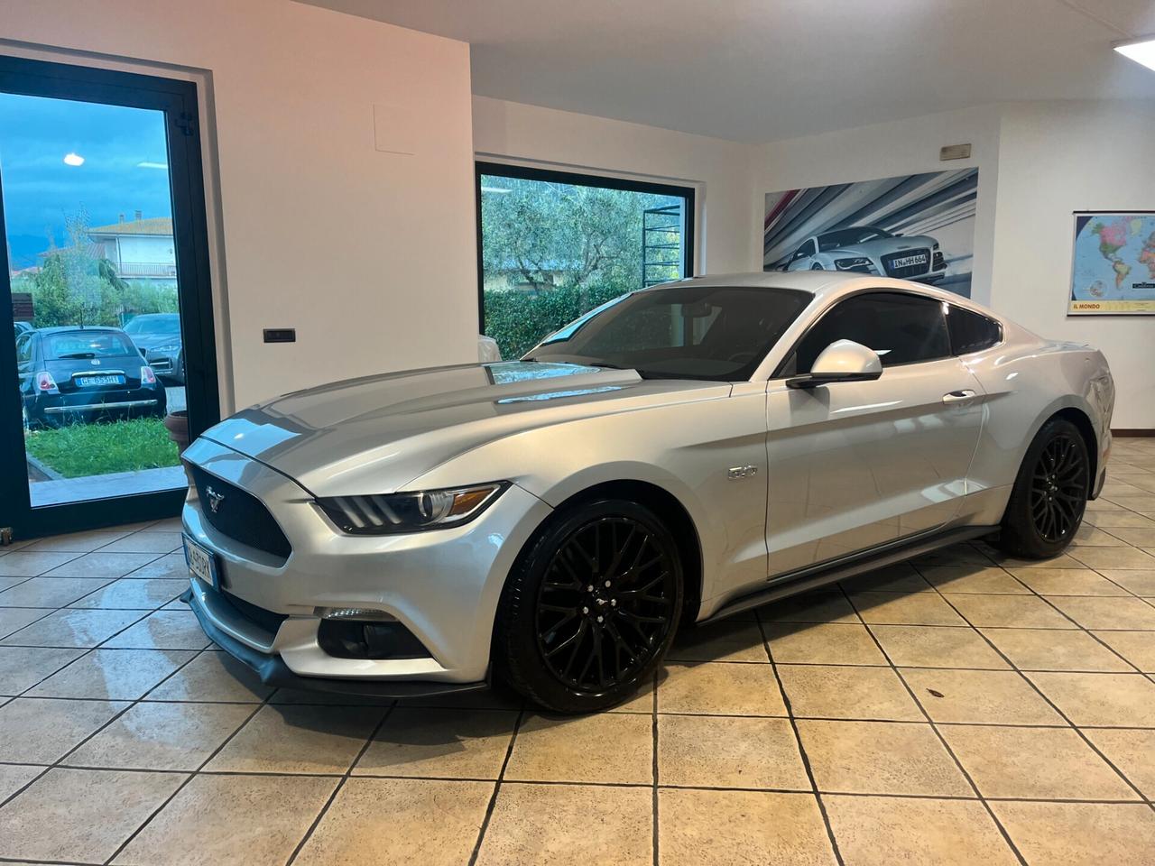 Ford Mustang Fastback 5.0 V8 TiVCT aut. GT