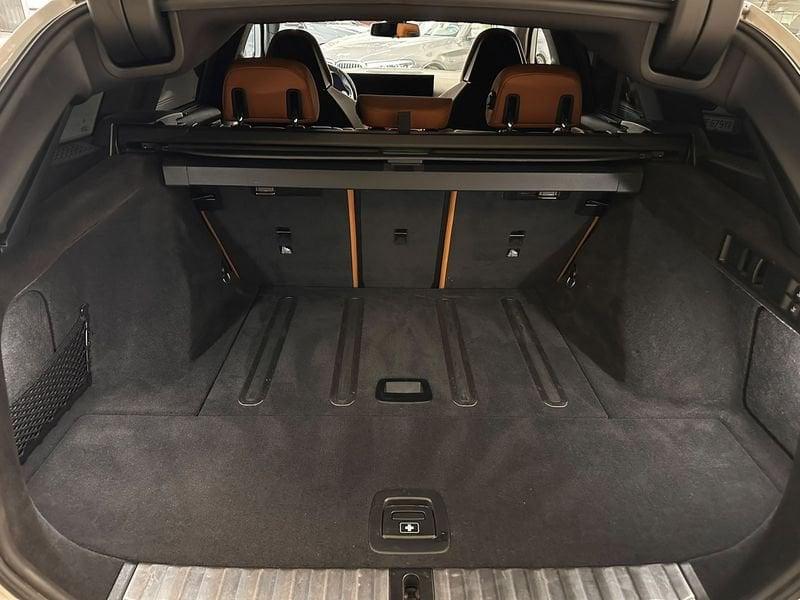 BMW Serie 3 320d Touring mhev 48V xdrive MSport auto