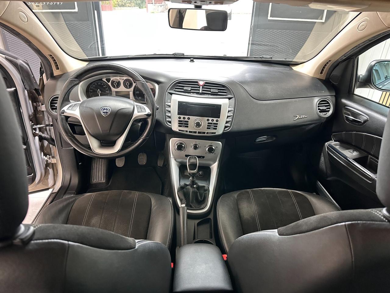 Lancia Delta 1.6 MJT 120cv - UNICO PROP - DA VETRI