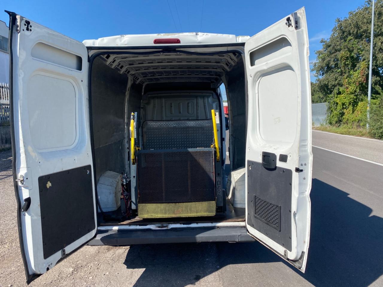 Fiat Ducato Fiat tetto alto passo lungo con pedana