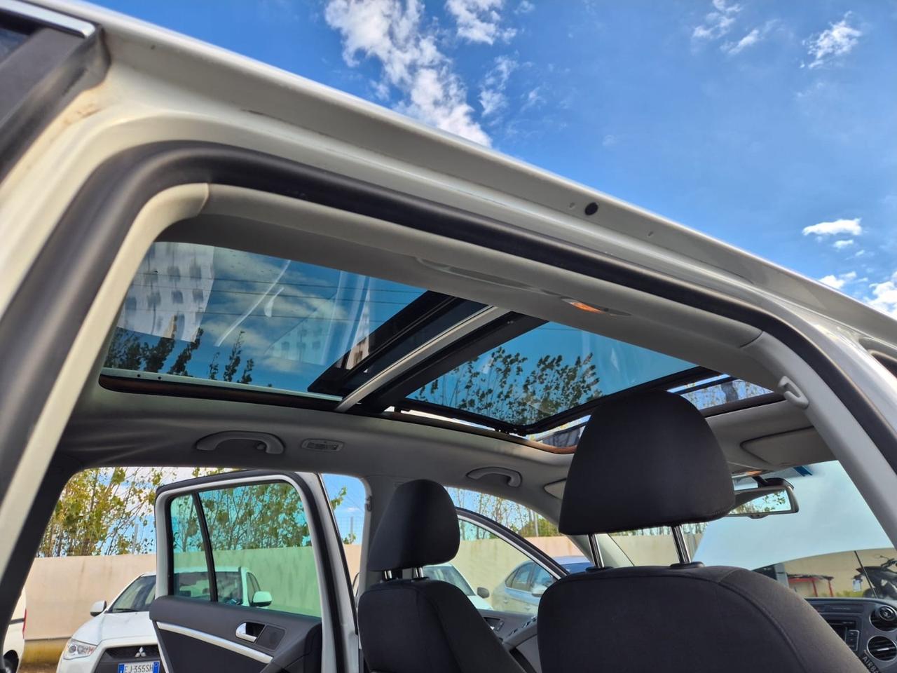 Volkswagen Tiguan 2.0 TDI 140 CV Sport & Style BlueMotion Technology