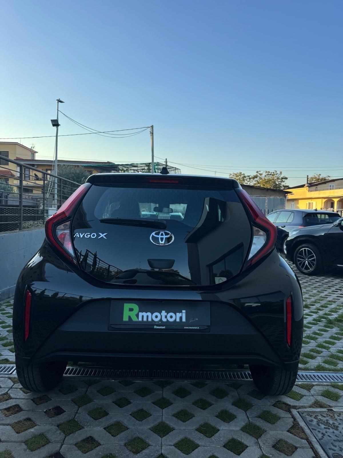 Toyota Aygo X 1.0 VVT-i 72 CV 5 porte Trend