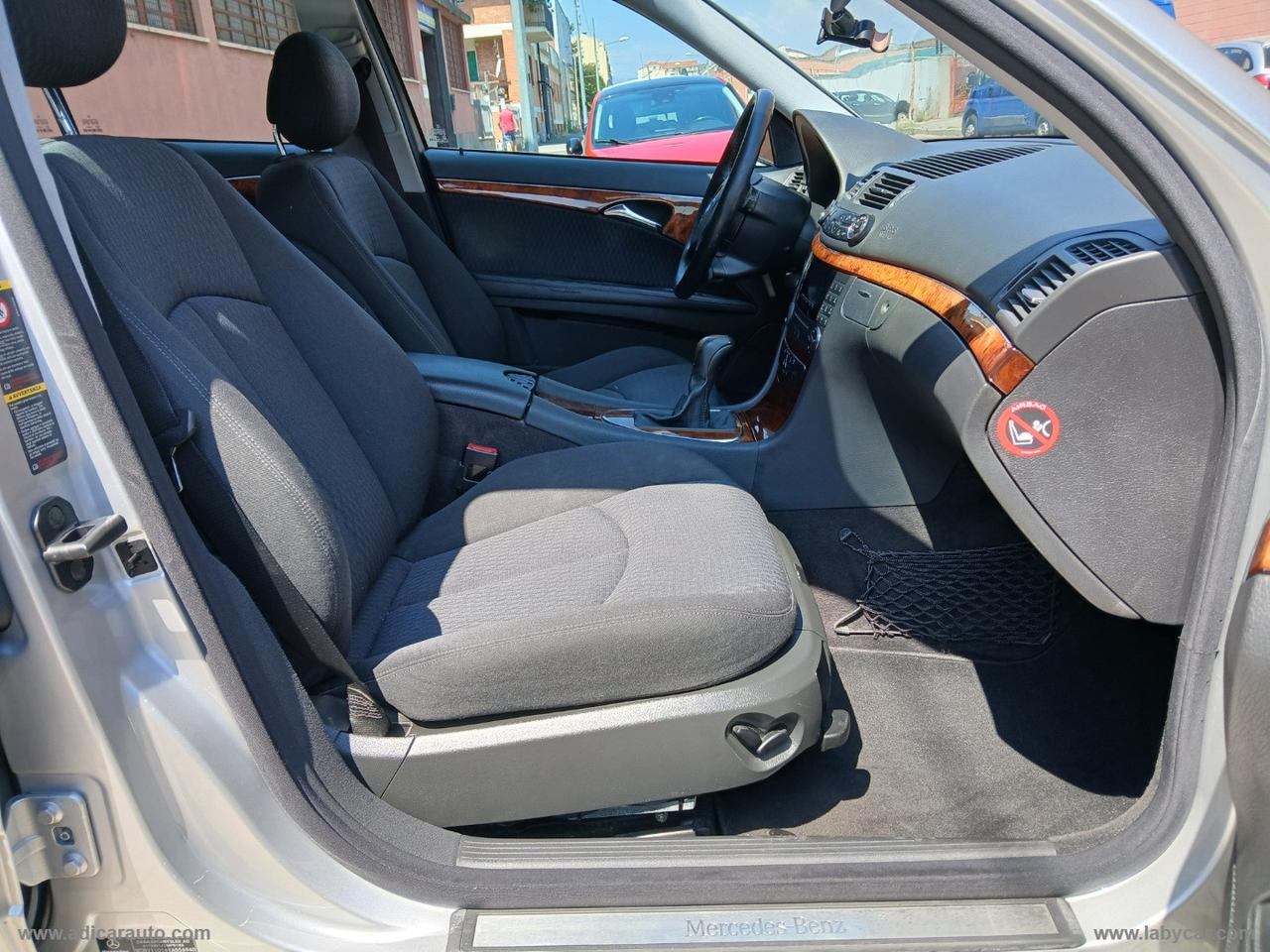 MERCEDES-BENZ E 270 CDI Elegance