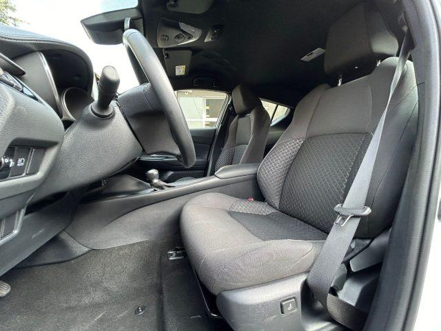 TOYOTA C-HR 1.8 Hybrid E-CVT Active