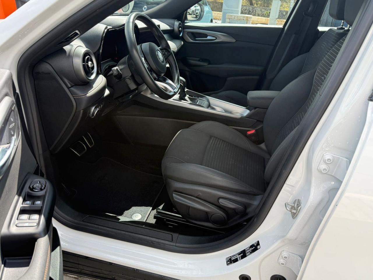 Alfa Romeo Tonale 1.6 diesel 130 CV TCT6 Tributo Italiano