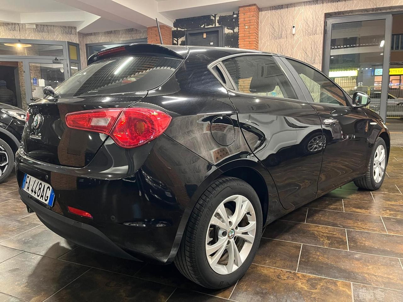 Alfa Romeo Giulietta 1.6 JTDm-2 105 CV Progression