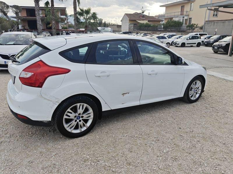 Ford Focus Focus 1.6 TDCi 115 CV LEGGI