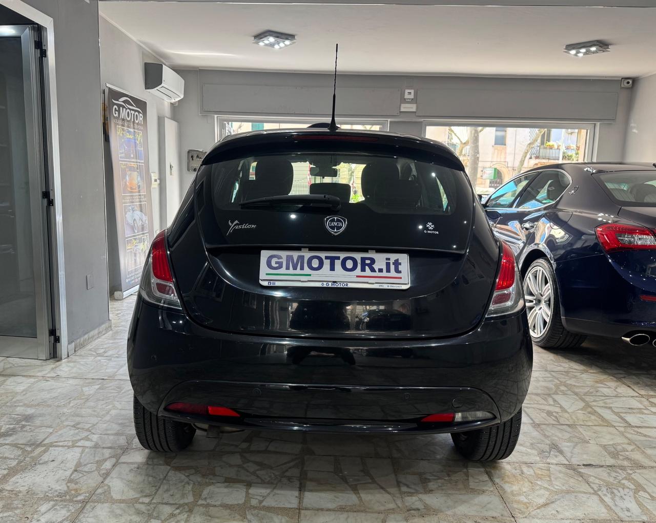 Lancia Ypsilon 1.3 MJT 95 CV Silver Occasione