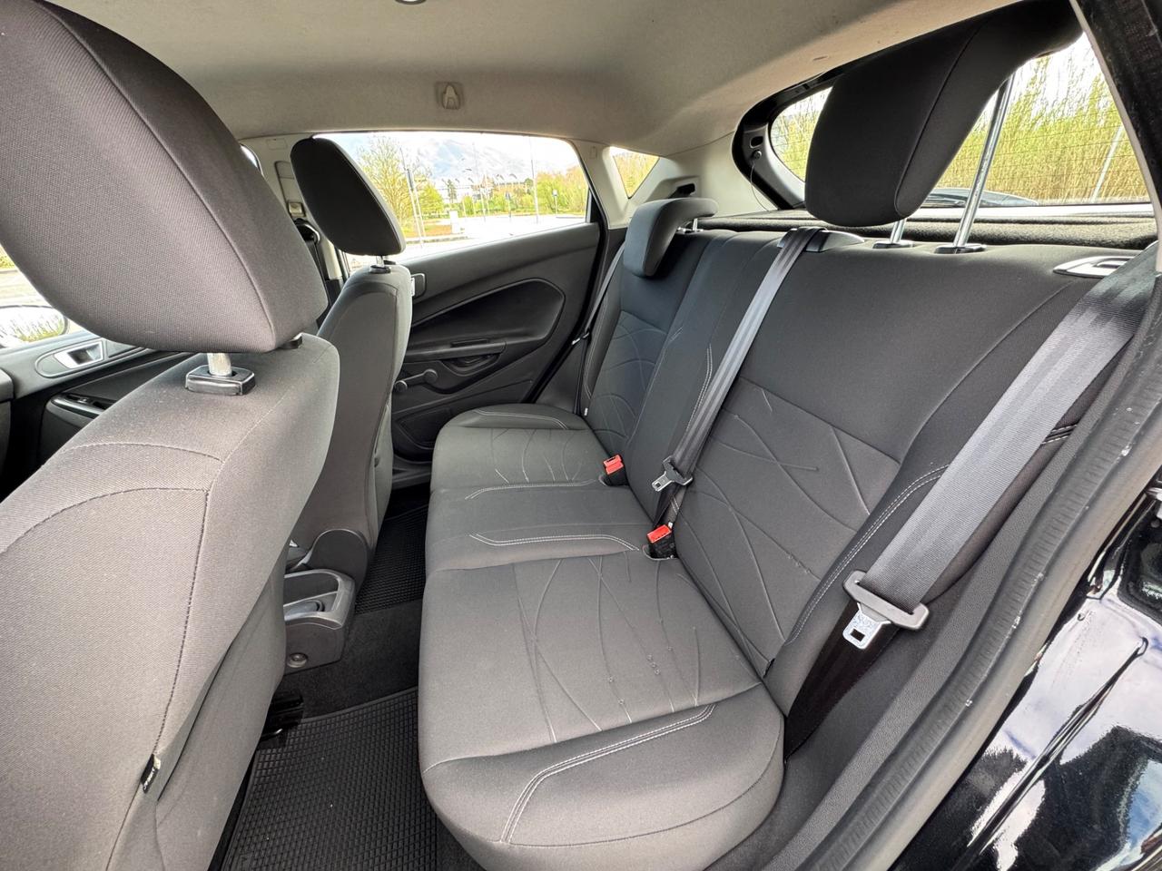 Ford Fiesta 1.5 TDCi 75CV 5 porte Titanium