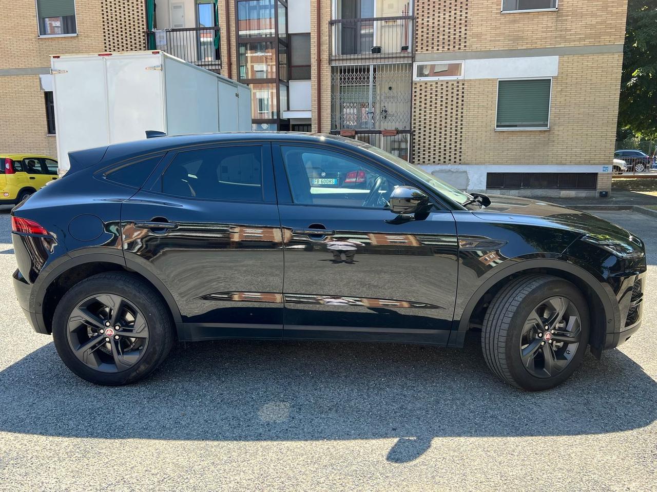 Jaguar E-Pace R-Dynamic HSE D 165 MHEV #11596