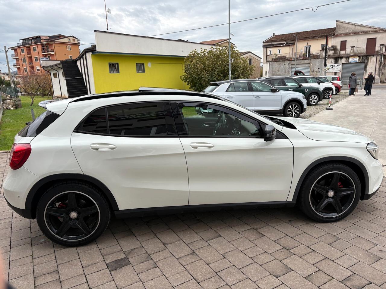 Mercedes-benz GLA 220 CDI Automatic 4Matic Premium