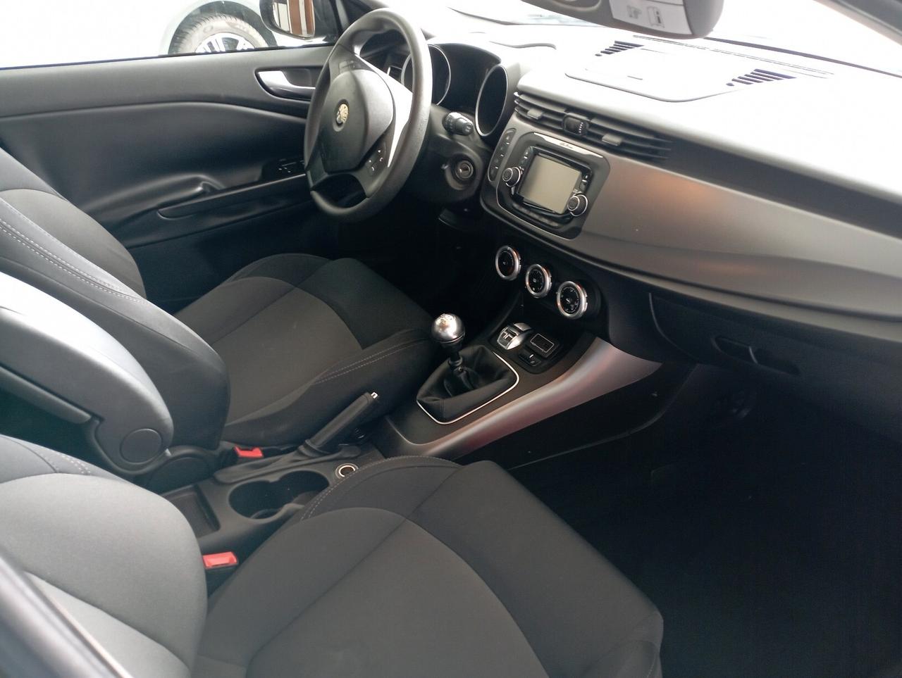 Alfa Romeo Giulietta 1.6 JTDm-2 120 CV Distinctive