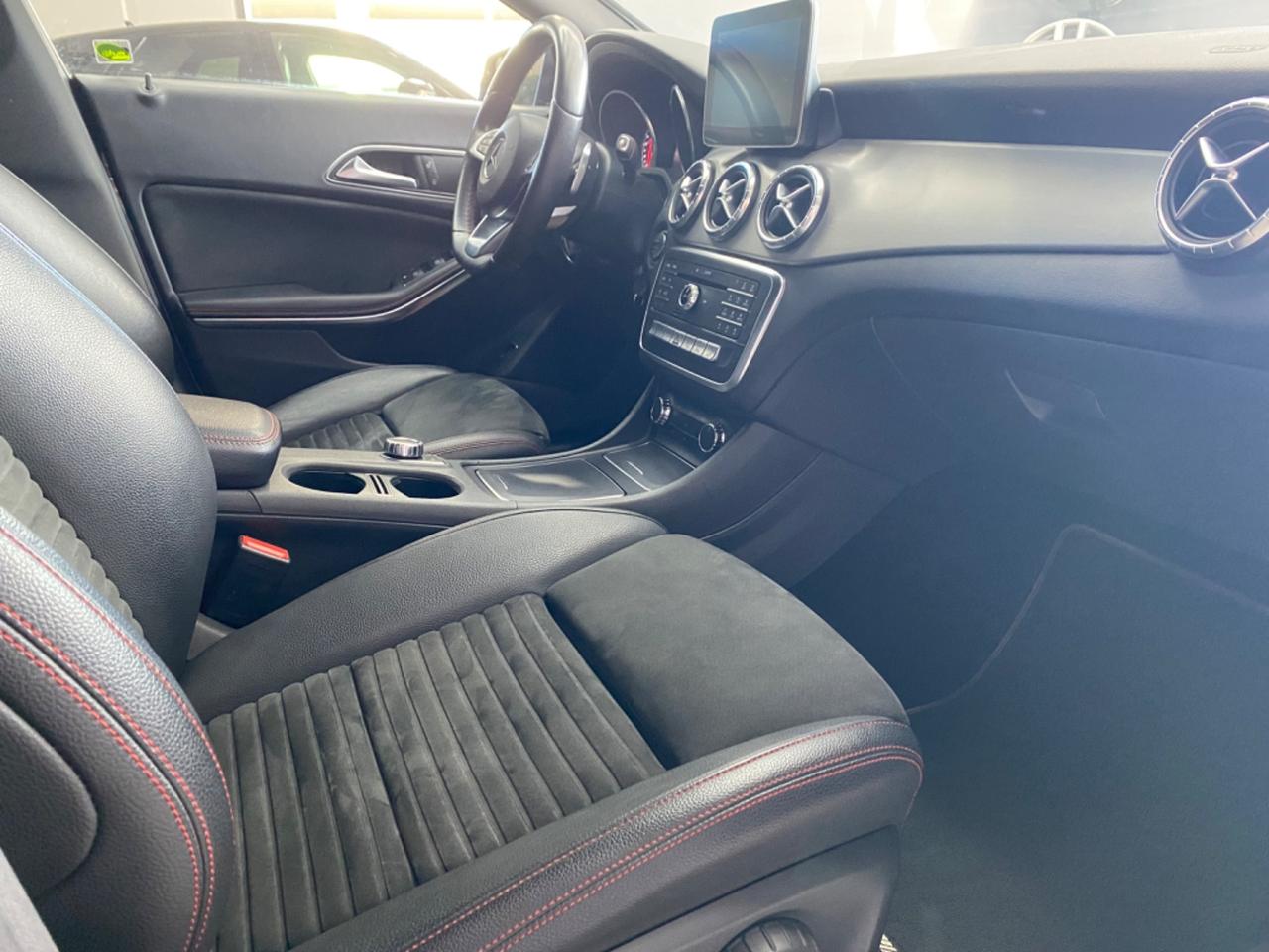 Mercedes-benz CLA 220 CLA 220 d Automatic Premium