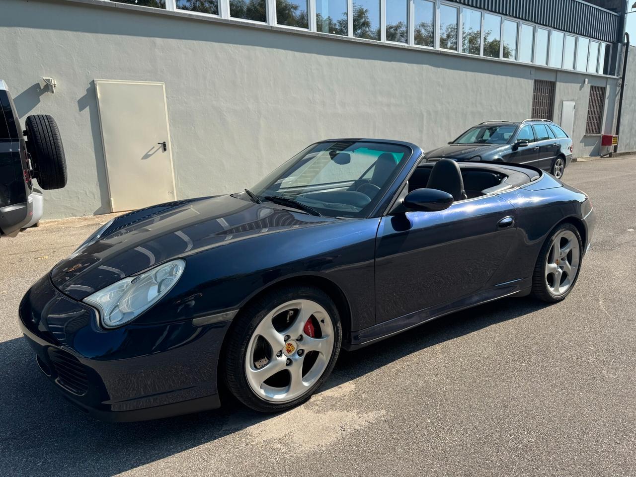 Porsche 911 Carrera 4S cat Cabriolet