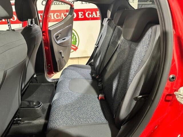 Lancia Ypsilon 1.0 FireFly 5 porte S&S Hybrid Gold