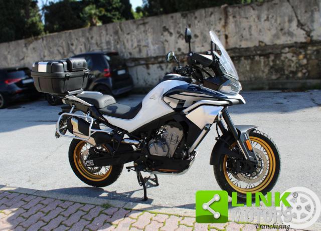 CF MOTO 800 MT TOURING PARI AL NUOVO !!!!