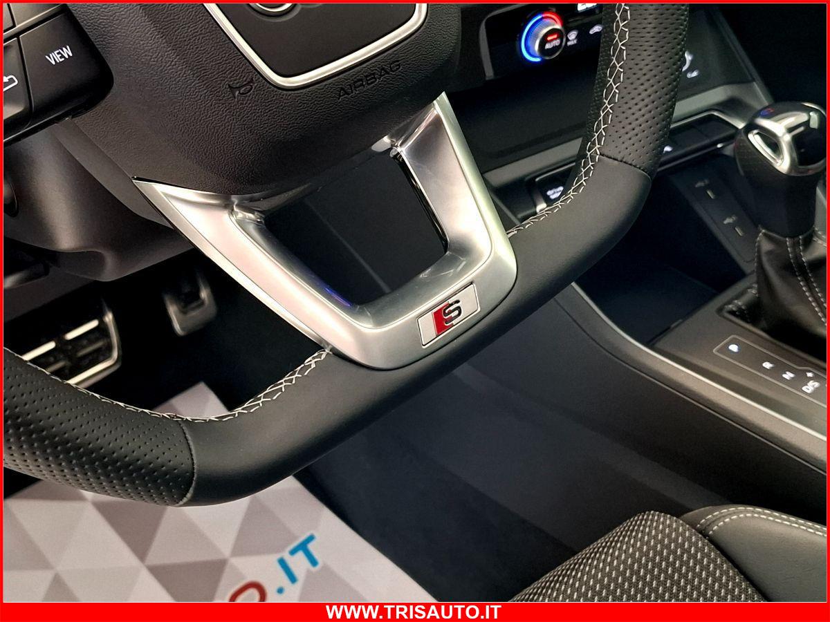 AUDI Q3 SPB 40 2.0 TDI S-Tronic Quattro S-Line Black Identity (TETTO PANORAMICO APRIBILE)