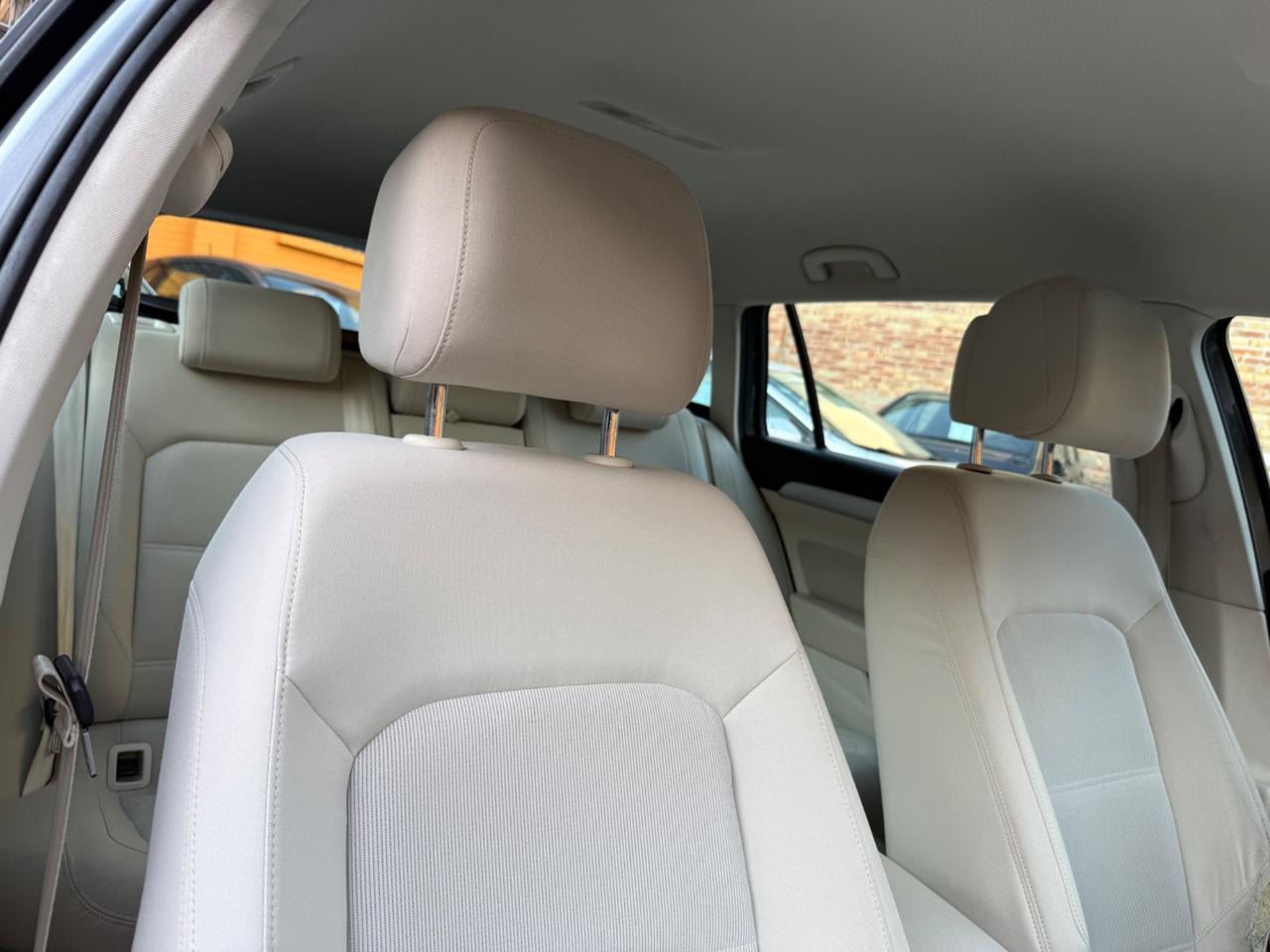 Volkswagen Passat Variant 1.6 TDI Business BlueMotion Technology