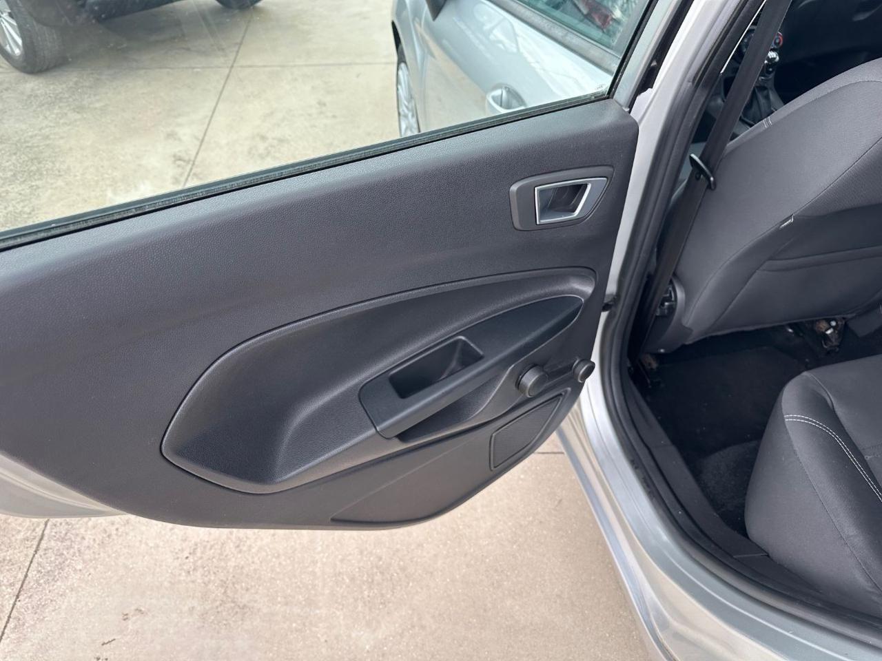 Ford Fiesta Plus 1.2 60CV 5 porte