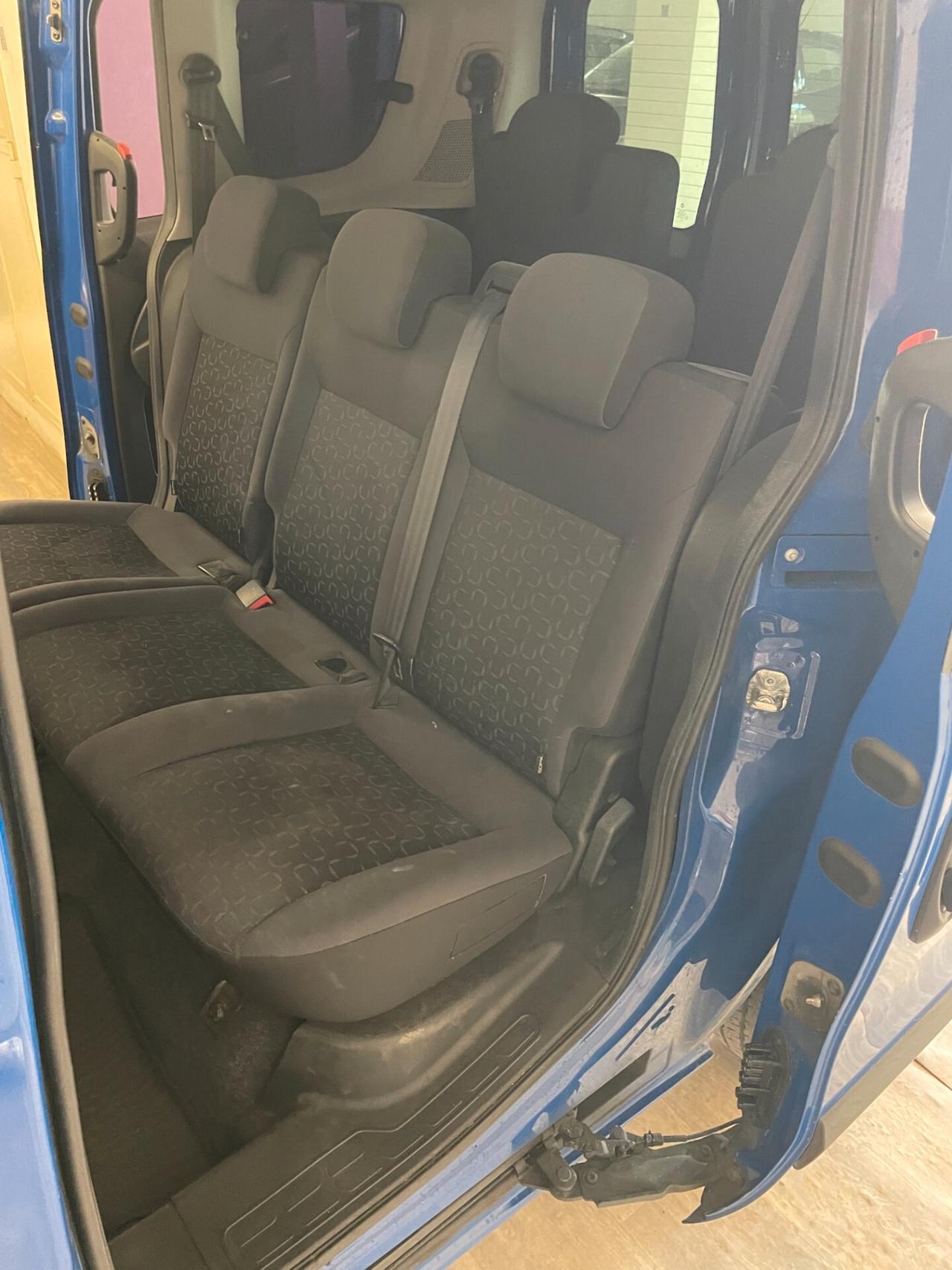 Fiat Doblò 1.3 90 CV MJT Emotion 7 posti Full tagliandato