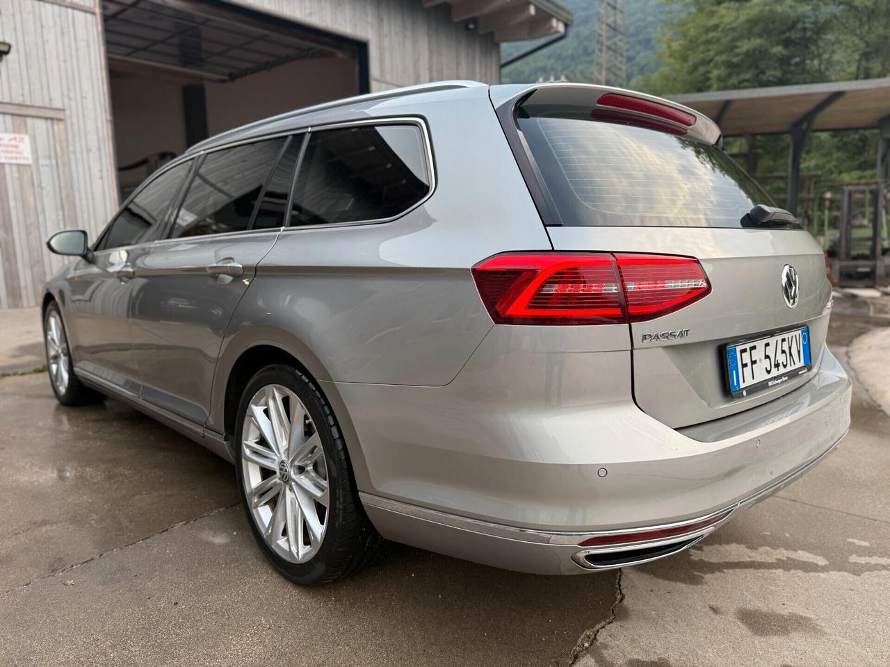 VOLKSWAGEN PASSAT 2.0 BITDI HIGH. 4MOTION DSG 240CV