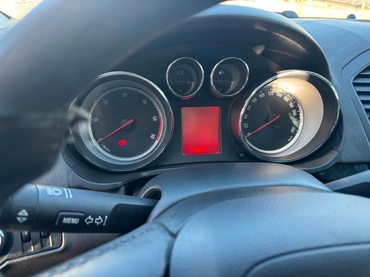 Opel Insignia 2.0 CDTI Sports Tourer - 2010