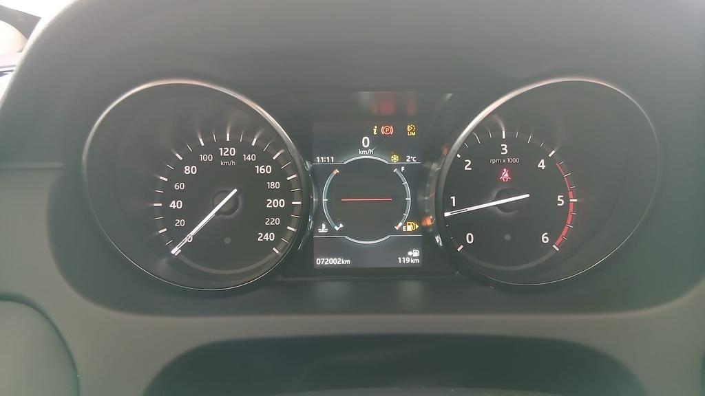 Land Rover Discovery Sport 2.0 eD4 FWD