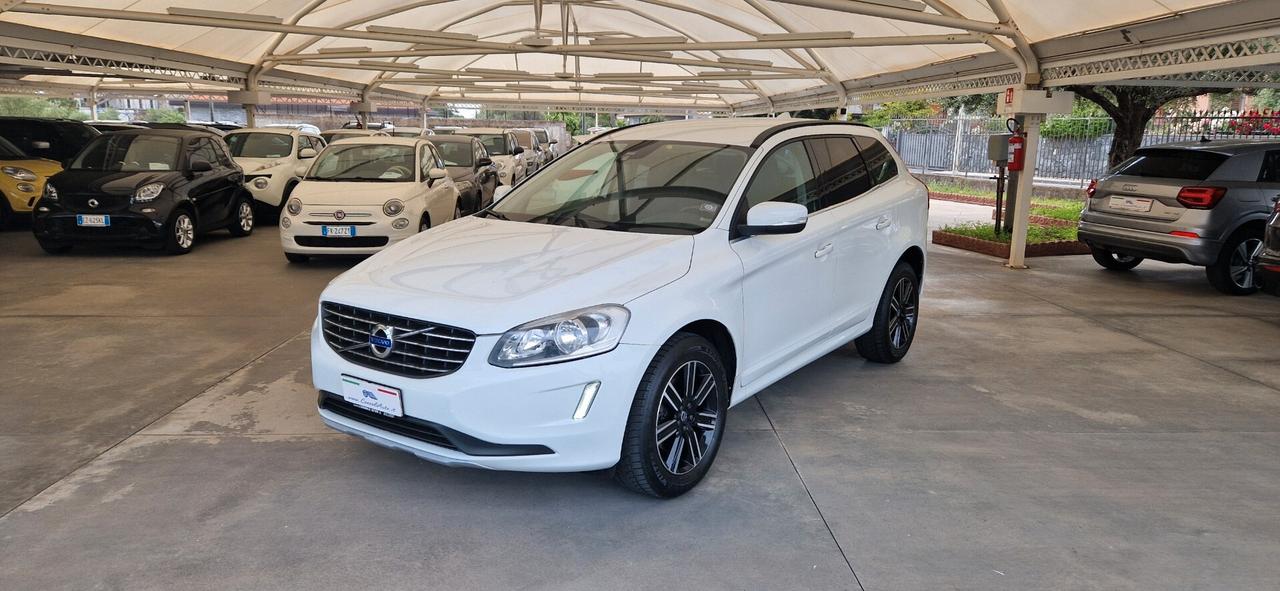 Volvo XC60 D3 2.0D 150cv Geartronic R-design