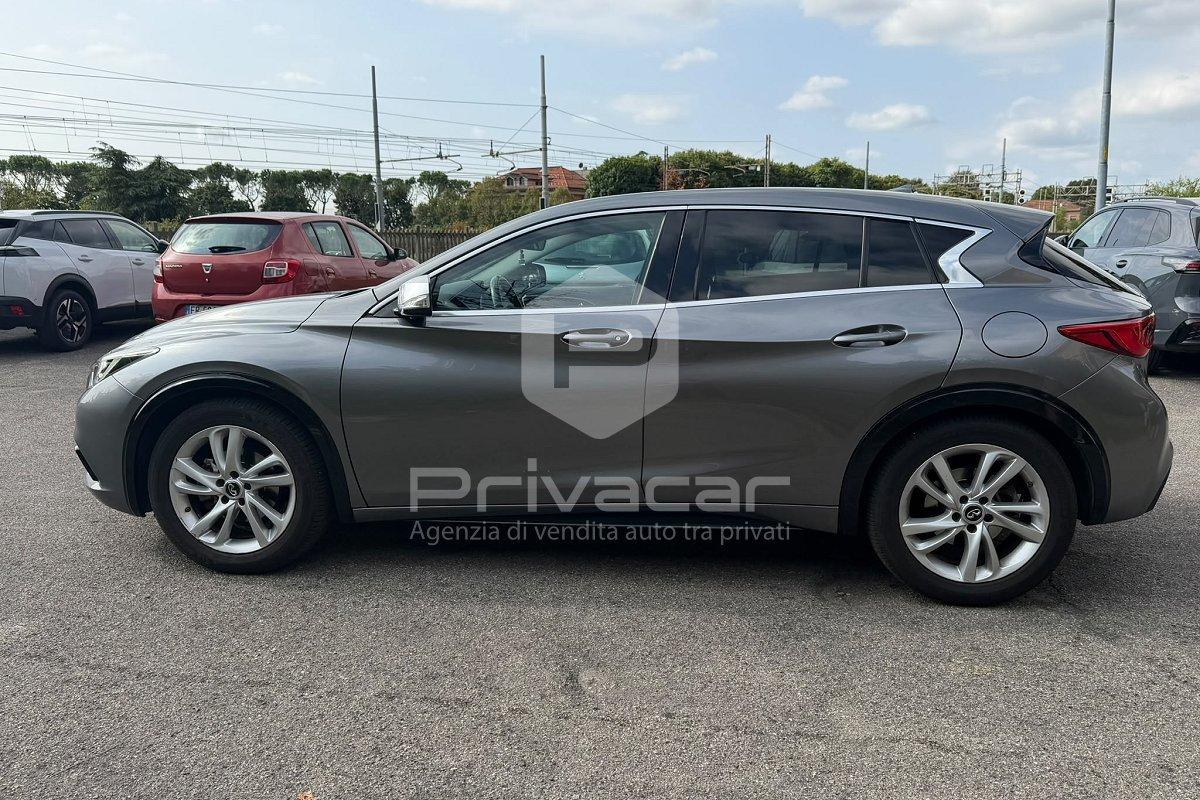 INFINITI Q30 1.5 diesel Business Executive