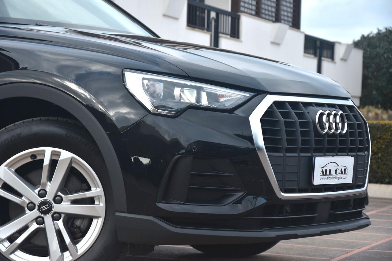 Audi Q3 35 TDI S tronic Business
