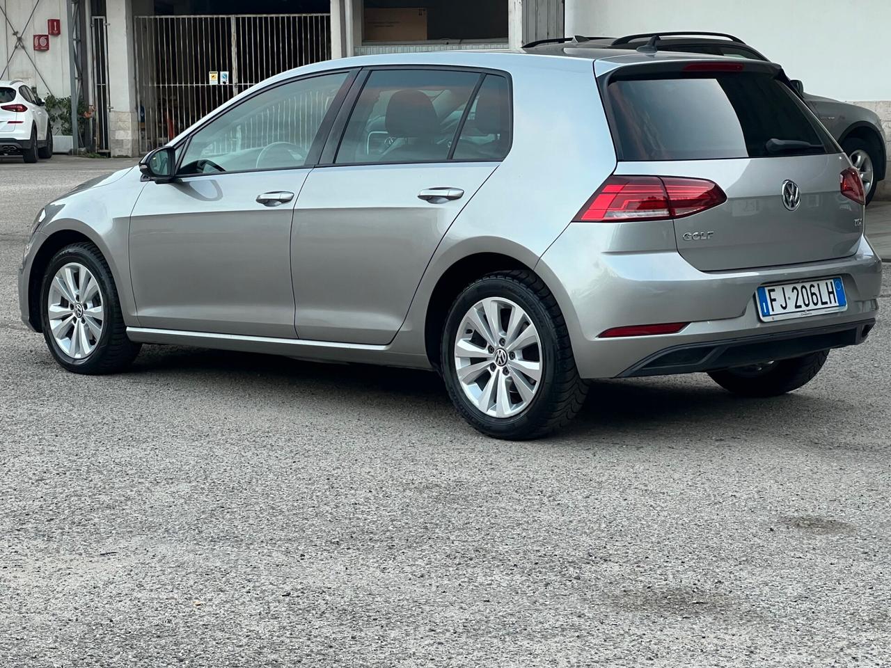 Volkswagen Golf 7.5 - 1.6 TDI 90 CV 5p. Trendline BlueMotion Technology