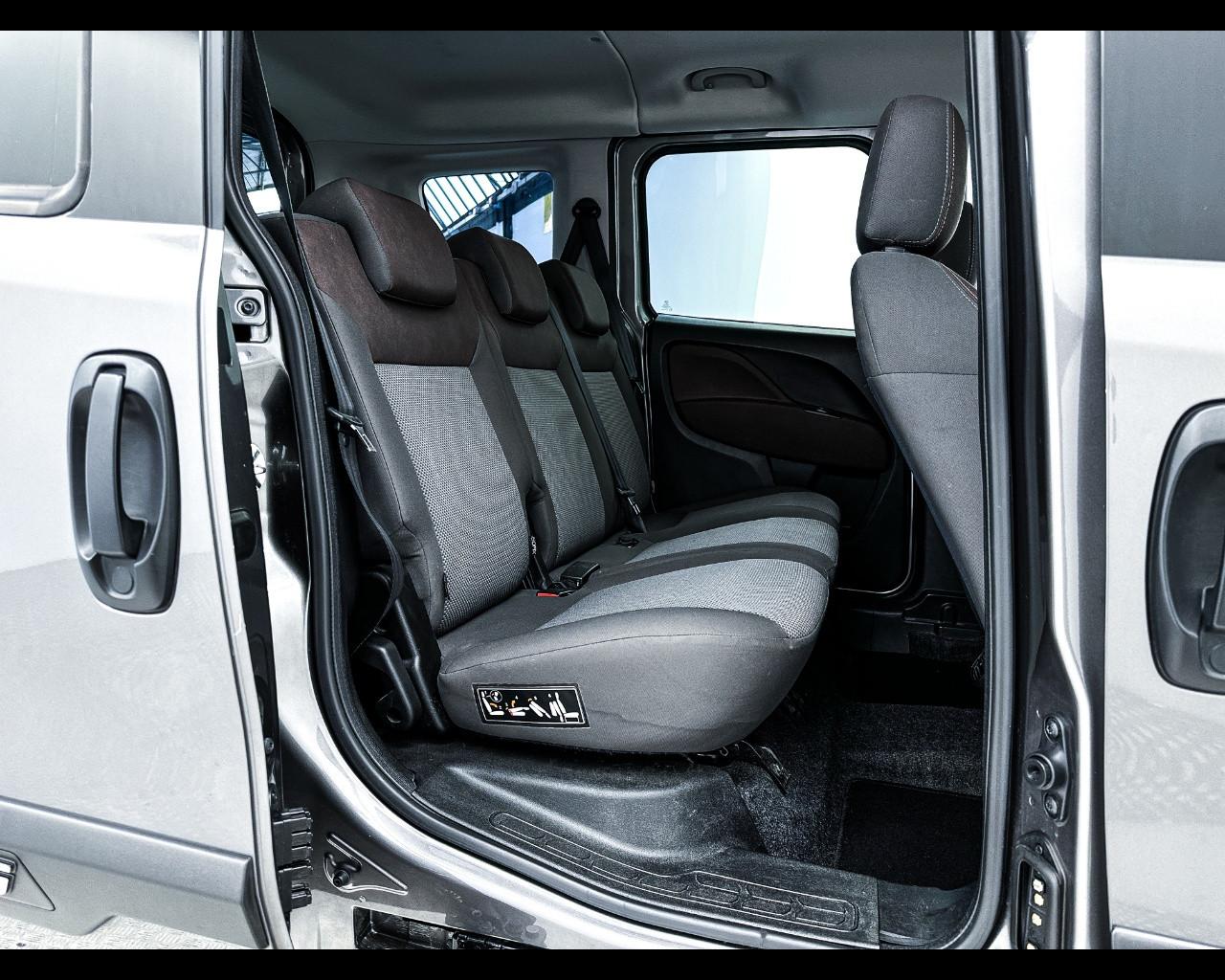 FIAT Doblò 3ª serie - Doblò 1.6 MJT 16V 120CV Trekking