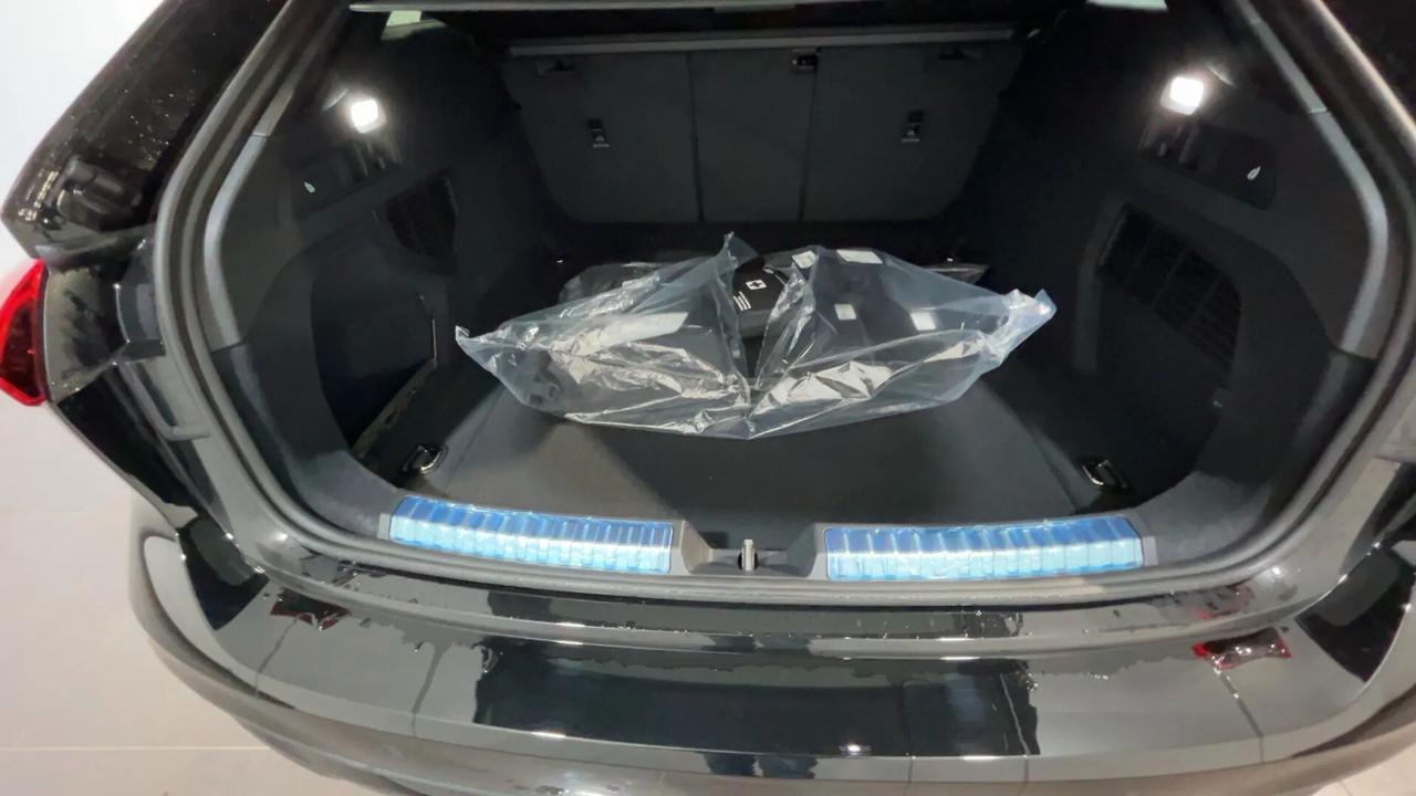 Audi A5 TDI 150 kW mHEV+ S tronic quattro Line edition KM0