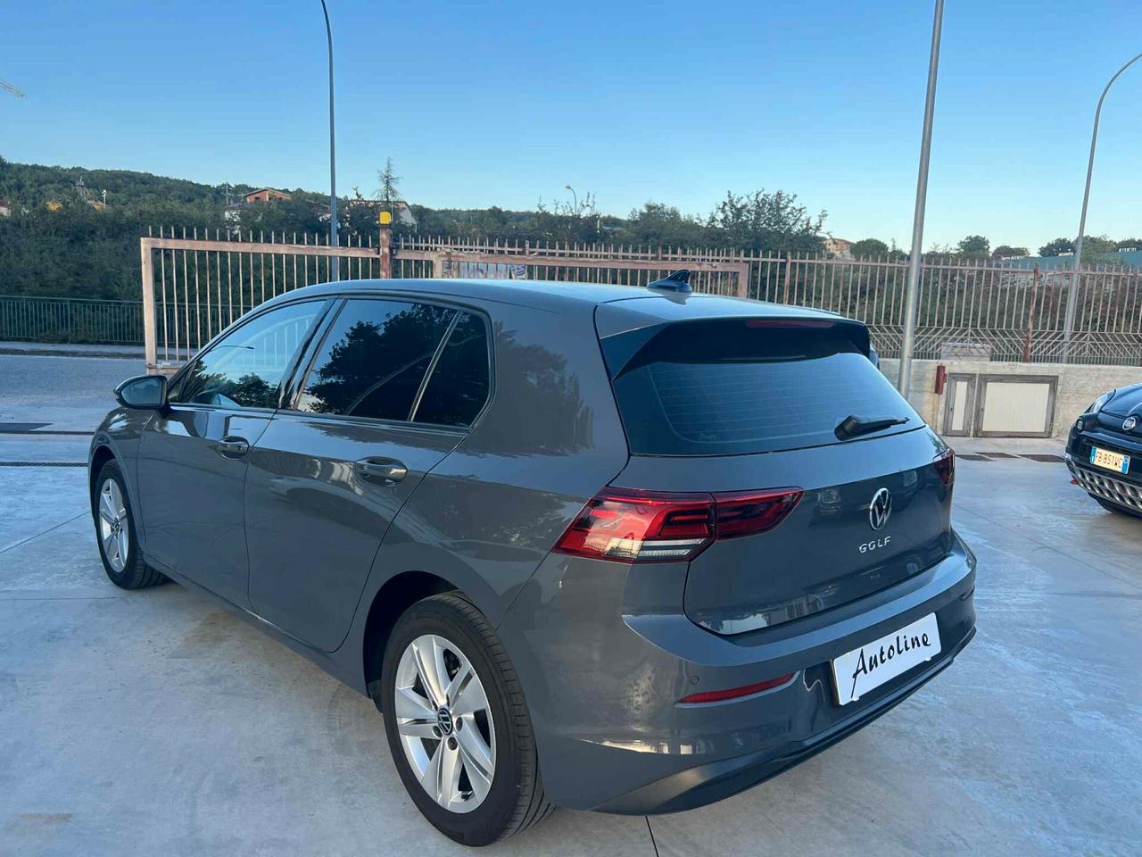 Volkswagen Golf 2.0 TDI DSG 116CV