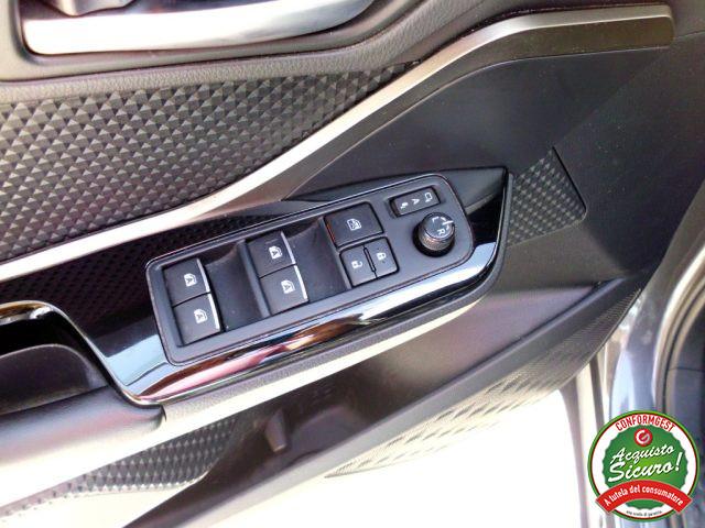 TOYOTA C-HR 1.8 Hybrid E-CVT Lounge