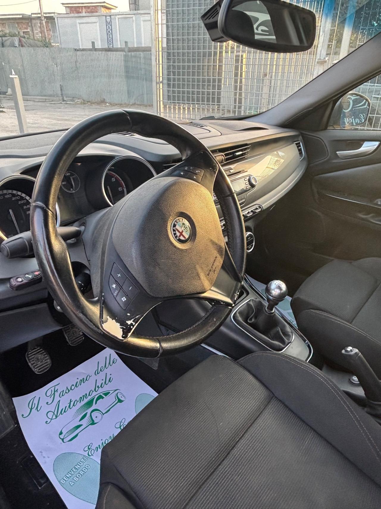 Alfa Romeo Giulietta 1.6 JTDm-2 105 CV Exclusive